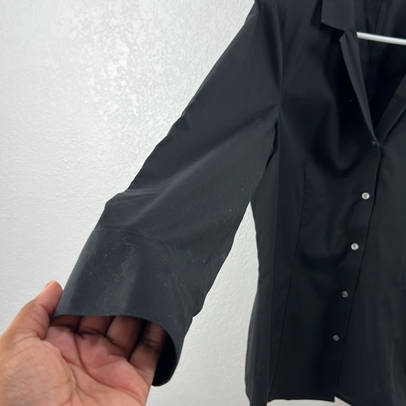 Talbots Women’s Black Wrinkle-Resistant Shirt Long Sleeve Button Down Sz 12 Chic - Picture 4 of 8